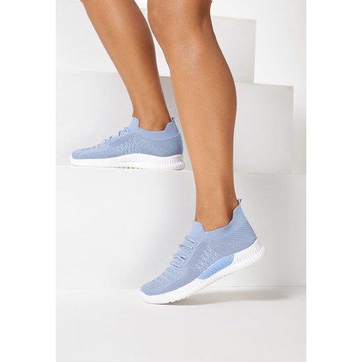 Buty sportowe damskie Born2be na płaskiej podeszwie niebieskie bez wzorów 