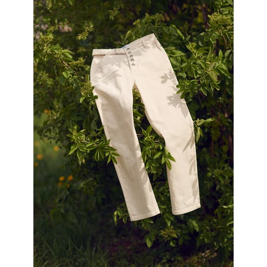 Sinsay - Spodnie jeansowe z wysokim stanem - Kremowy Sinsay  34 