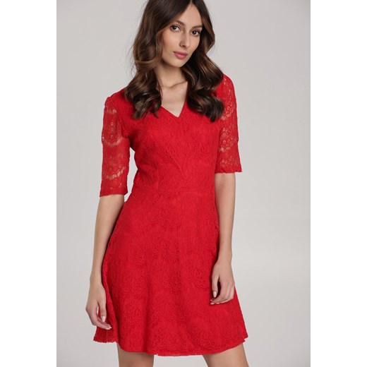 Czerwona sukienka Renee z krótkimi rękawami mini rozkloszowana 