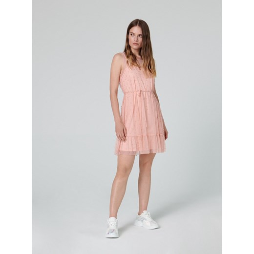 Cropp - Sukienka mini z ozodobnymi dżetami - różowy