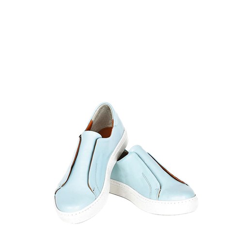 Skórzane slippersy w kolorze błękitnym