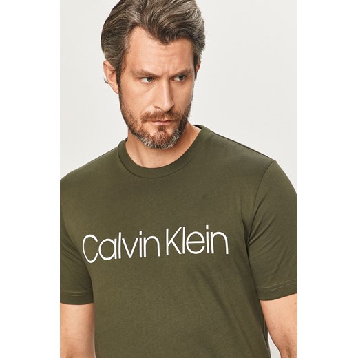 T-shirt męski zielony Calvin Klein z krótkim rękawem młodzieżowy 
