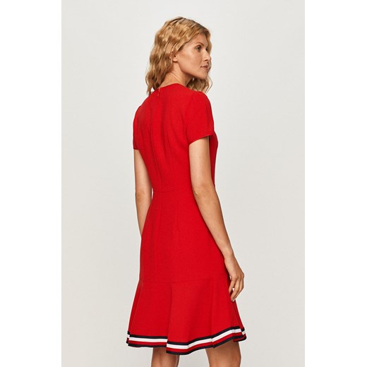 Sukienka Tommy Hilfiger czerwona mini gładka z krótkim rękawem 