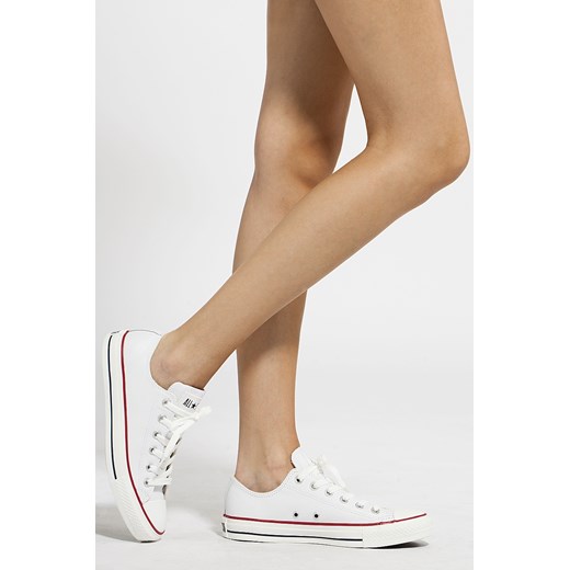 Trampki damskie białe Converse z niską cholewką gładkie skórzane na płaskiej podeszwie
