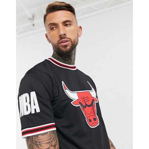 New Era NBA – Czarny T-shirt o kroju oversize z aplikacją Chicago Bulls New Era M Asos Poland