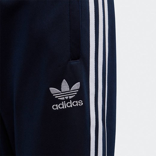 Spodnie chłopięce Adidas Originals bez wzorów 