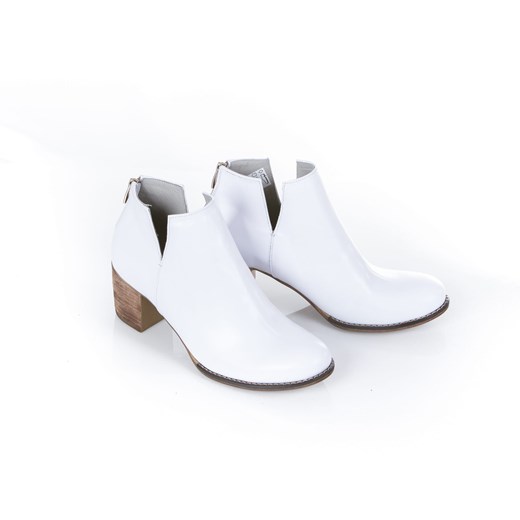 wycięte botki na słupku - skóra naturalna - model 501 - kolor biały Zapato 40 zapato.com.pl