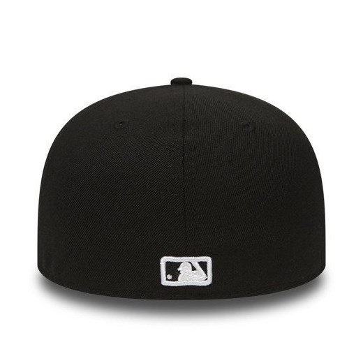 Czapka z daszkiem New Era fitted cap 59FIFTY Basic MLB New York Yankees black New Era 7 3/8 okazja matshop.pl