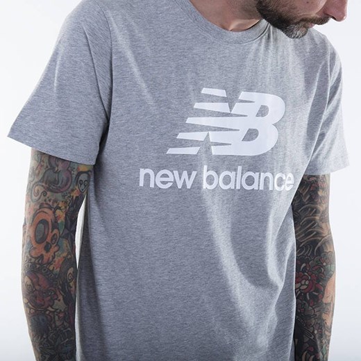 Koszulka męska New Balance Essentials Stacked Logo T MT01575AG New Balance sneakerstudio.pl
