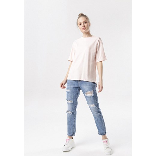 Jasnoróżowy T-shirt Crialacia Born2be XL okazyjna cena Born2be Odzież