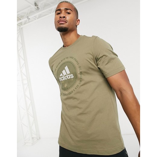 adidas Training – T-shirt w kolorze khaki z logo-Zielony S Asos Poland