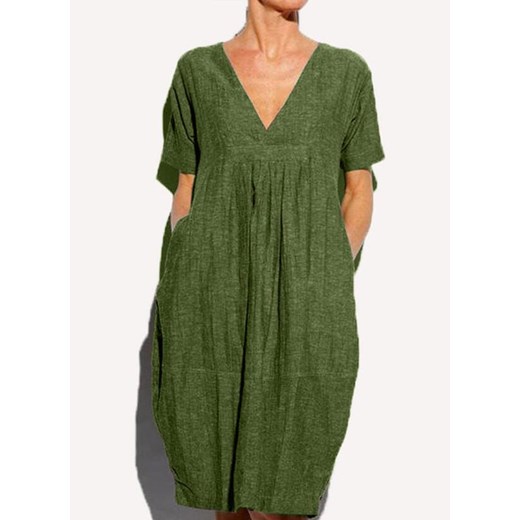Sandbella sukienka zielona midi oversize z dekoltem w serek 