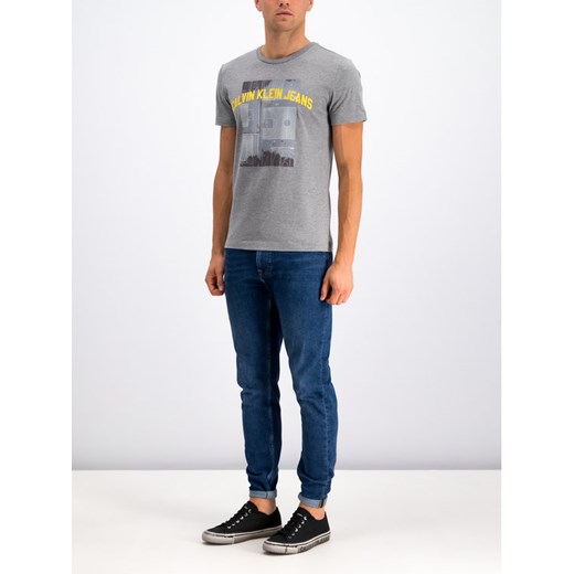 Calvin Klein Jeans T-Shirt J30J313248 Szary Regular Fit L promocja MODIVO