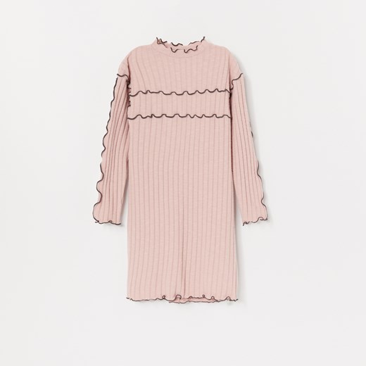 Reserved - Sukienka z prążkowanej dzianiny - Różowy Reserved 146 Reserved promocyjna cena