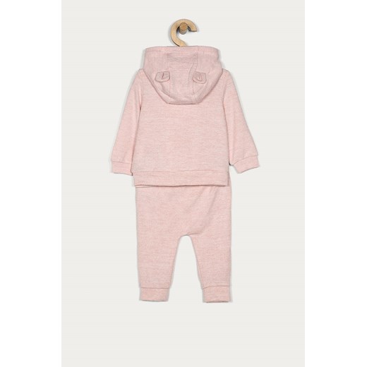 Różowa odzież dla niemowląt Gap na wiosnę 