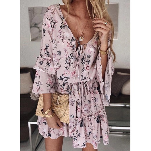 Sukienka Sandbella różowa z długim rękawem 