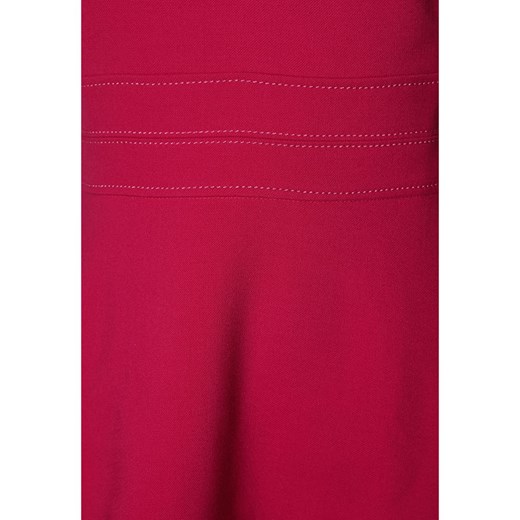 Sukienka Pinko mini z okrągłym dekoltem czerwona bez rękawów 