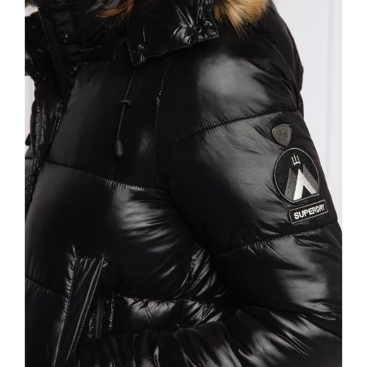 Kurtka damska Superdry casualowa gładka czarna z kapturem krótka