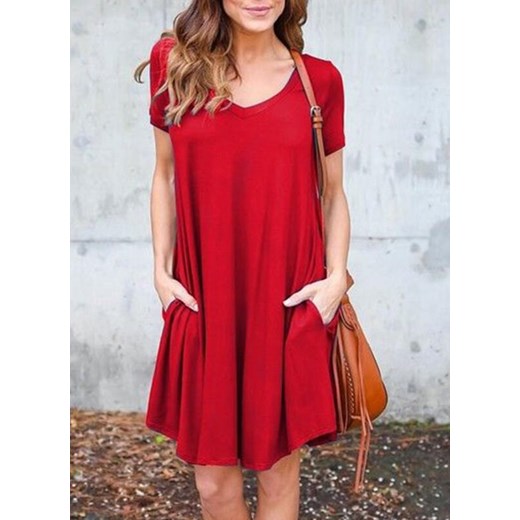 Czerwona sukienka Sandbella mini oversize'owa 