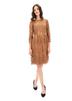 Wizytowa koronkowa sukienka Potis & Verso Camel ze sklepu Eye For Fashion w kategorii Sukienki - zdjęcie 102400229
