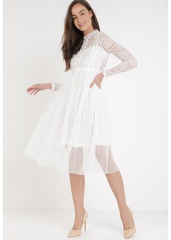 Biała Sukienka Jynerris ze sklepu Born2be Odzież w kategorii Sukienki - zdjęcie 103001517