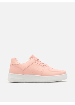 Cropp - Sneakersy - różowy ze sklepu Cropp w kategorii Buty sportowe damskie - zdjęcie 104117397