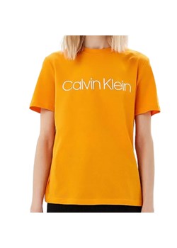t-shirt damski calvin klein żółty ze sklepu Royal Shop w kategorii Bluzki damskie - zdjęcie 104690819