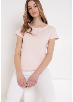Jasnoróżowy T-shirt Oranore ze sklepu Born2be Odzież w kategorii Bluzki damskie - zdjęcie 104883579