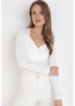 Biała Bluzka Phylys ze sklepu Born2be Odzież w kategorii Bluzki damskie - zdjęcie 105134715