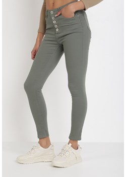 Ciemnozielone Spodnie Skinny Kyllienne ze sklepu Born2be Odzież w kategorii Spodnie damskie - zdjęcie 105613658