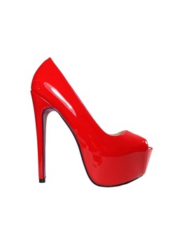 Czerwone szpilki na platformie lakierowane high heels ze sklepu Kokietki w kategorii Czółenka - zdjęcie 106049557