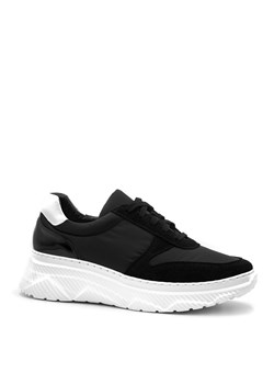Sportowe czarne sneakersy na białej podeszwie 256G ze sklepu NESCIOR w kategorii Buty sportowe damskie - zdjęcie 106253706