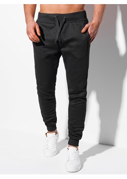 Spodnie męskie dresowe 928P - czarne ze sklepu Edoti w kategorii Spodnie męskie - zdjęcie 106298198