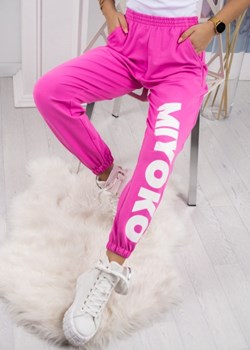 Spodnie miyoko różowe ze sklepu Sklep Fason w kategorii Spodnie damskie - zdjęcie 106307885