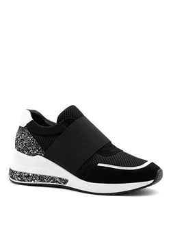 Sportowe czarno-białe sneakersy z szeroką gumą 278G ze sklepu NESCIOR w kategorii Buty sportowe damskie - zdjęcie 108161908