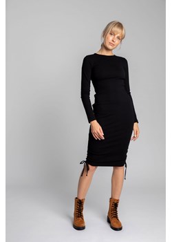 LA039 Bawełniana sukienka z szianiny prążkowanej - czarny ze sklepu Świat Bielizny w kategorii Sukienki - zdjęcie 108607158