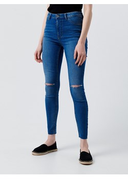 Cropp - Jeansy skinny z dziurami - niebieski ze sklepu Cropp w kategorii Jeansy damskie - zdjęcie 110590278