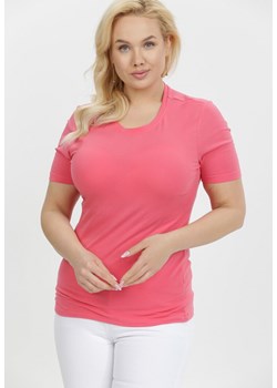 Różowy T-shirt Akisistae ze sklepu Born2be Odzież w kategorii Bluzki damskie - zdjęcie 111600626