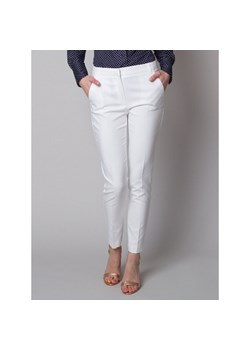 Białe klasyczne spodnie garniturowe ze sklepu Willsoor w kategorii Spodnie damskie - zdjęcie 112298509