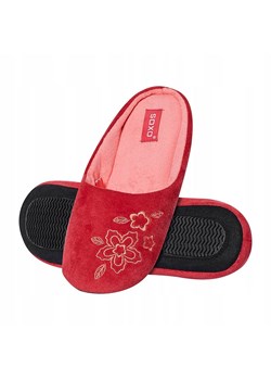 Kapcie damskie czerwone SOXO z haftem i twardą podeszwą ze sklepu Sklep SOXO w kategorii Kapcie dziecięce - zdjęcie 113783919