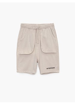 Cropp - Szorty jogger - beżowy ze sklepu Cropp w kategorii Spodenki męskie - zdjęcie 114477147