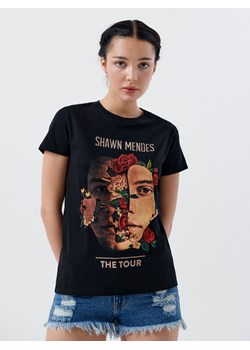 Cropp - Koszulka z nadrukiem Shawn Mendes - czarny ze sklepu Cropp w kategorii Bluzki damskie - zdjęcie 114477167