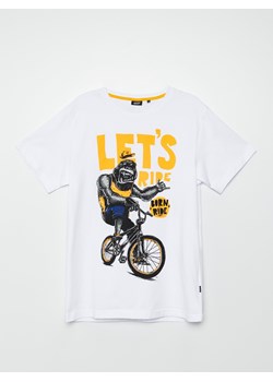 Cropp - Koszulka z nadrukiem - biały ze sklepu Cropp w kategorii T-shirty męskie - zdjęcie 115404288