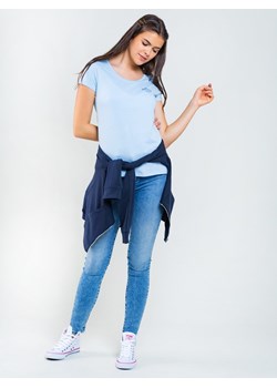 Koszulka damska z nadrukiem na piersi błękitna Nika 416 ze sklepu Big Star w kategorii Bluzki damskie - zdjęcie 115842589