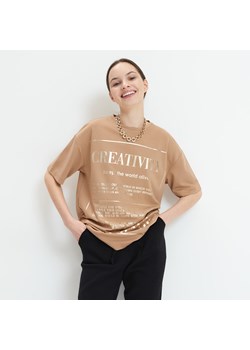 Mohito - T-shirt z błyszczącym nadrukiem - Beżowy