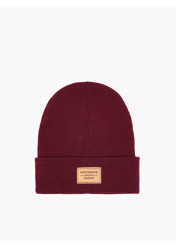 Cropp - Czapka beanie - purpurowy ze sklepu Cropp w kategorii Czapki zimowe damskie - zdjęcie 118984605