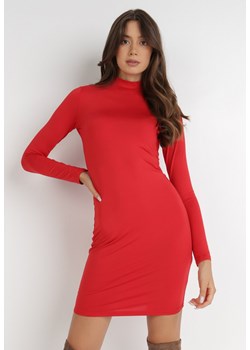 Sukienka Born2be z długim rękawem czerwona mini dopasowana 