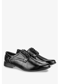 Czarne buty wizytowe sznurowane Badoxx MXC455 ze sklepu Casu.pl w kategorii Buty eleganckie męskie - zdjęcie 121900829