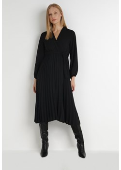 Czarna Sukienka Mesyre ze sklepu Born2be Odzież w kategorii Sukienki - zdjęcie 122684059