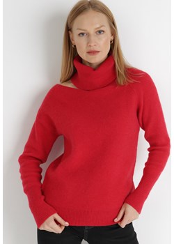 Czerwony Golf z Wycięciem Syrola ze sklepu Born2be Odzież w kategorii Swetry damskie - zdjęcie 123610308